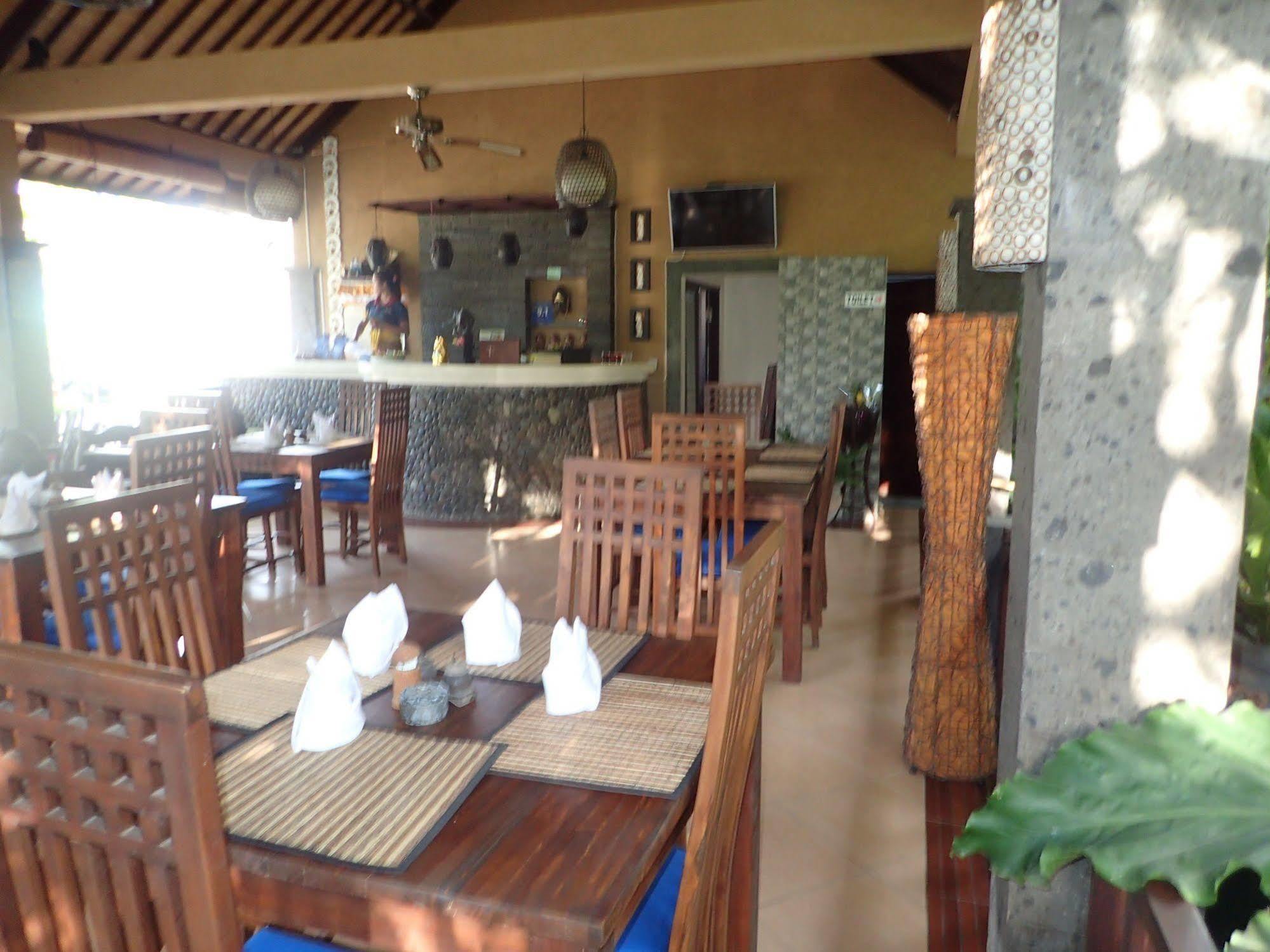 Alami Resort, Restaurant And Dive Center Amed Buitenkant foto