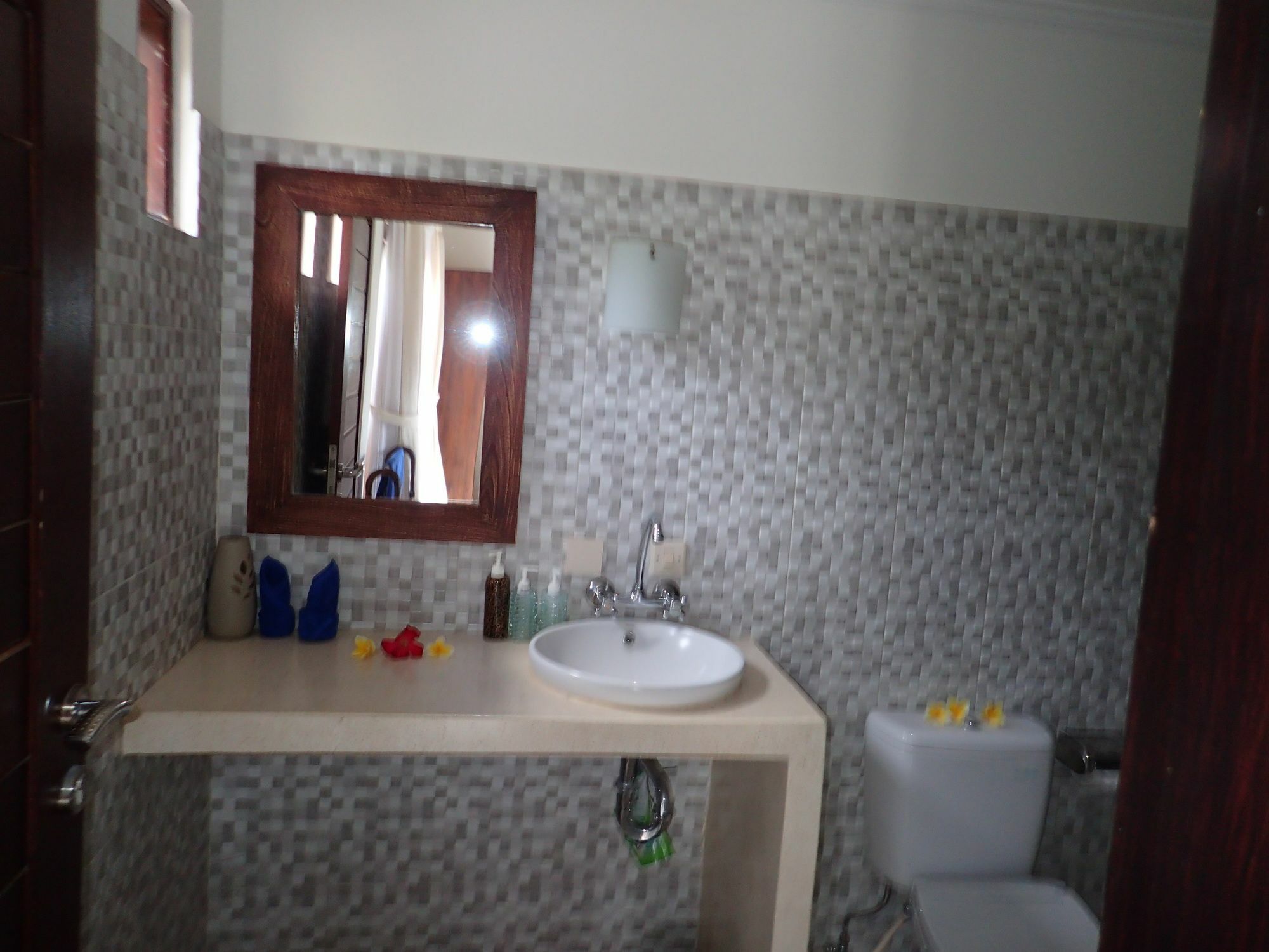 Alami Resort, Restaurant And Dive Center Amed Buitenkant foto
